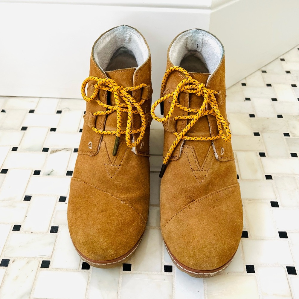 TOMS suede wedge bootie size 9